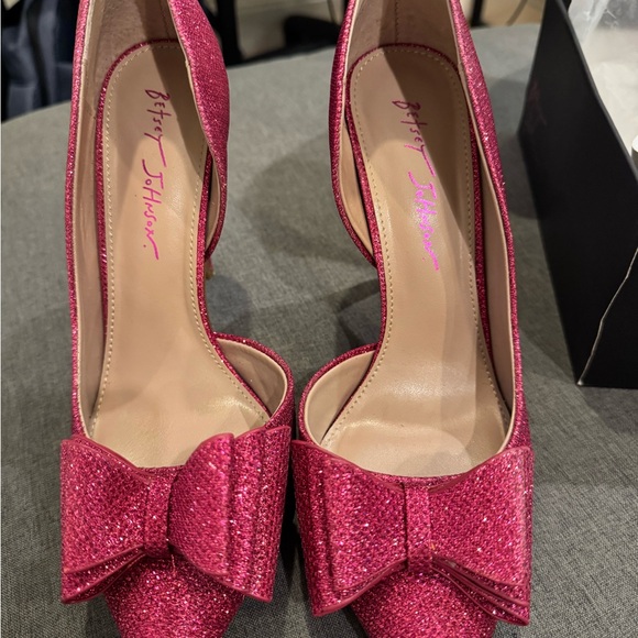 Betsey Johnson Pink Glitter Women's Shoes - Picture 7 of 12